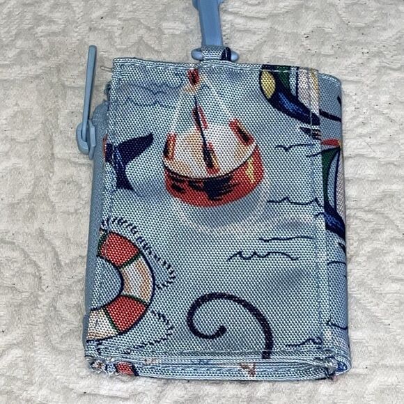 Vera Bradley Reactive Lanyard ID Holder RFID Blocking Really Regatta - Picture 1 of 9